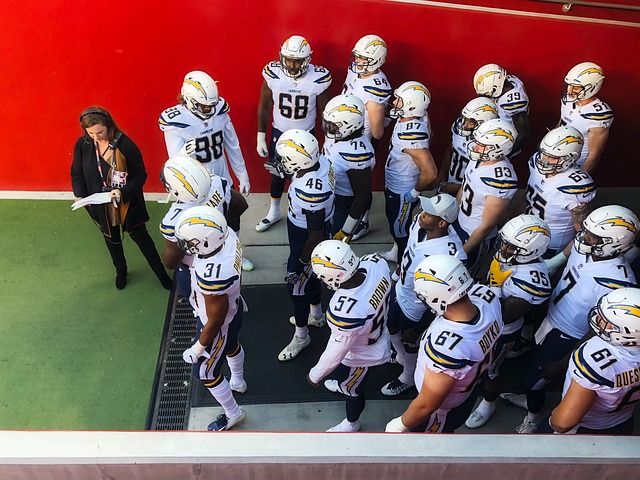 活塞主帅发声！我们永远捍卫球员，冲突合理.